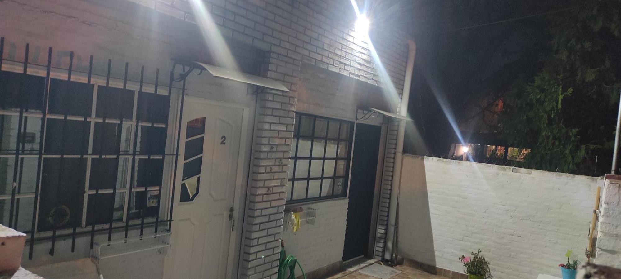 Hospedaje 3 Aeropuerto Ezeiza Pet Friendly Tranfer Gratis Desde Y Hacia El Aeropuerto De Ezeiza A 20 Minutos Appartement Buitenkant foto