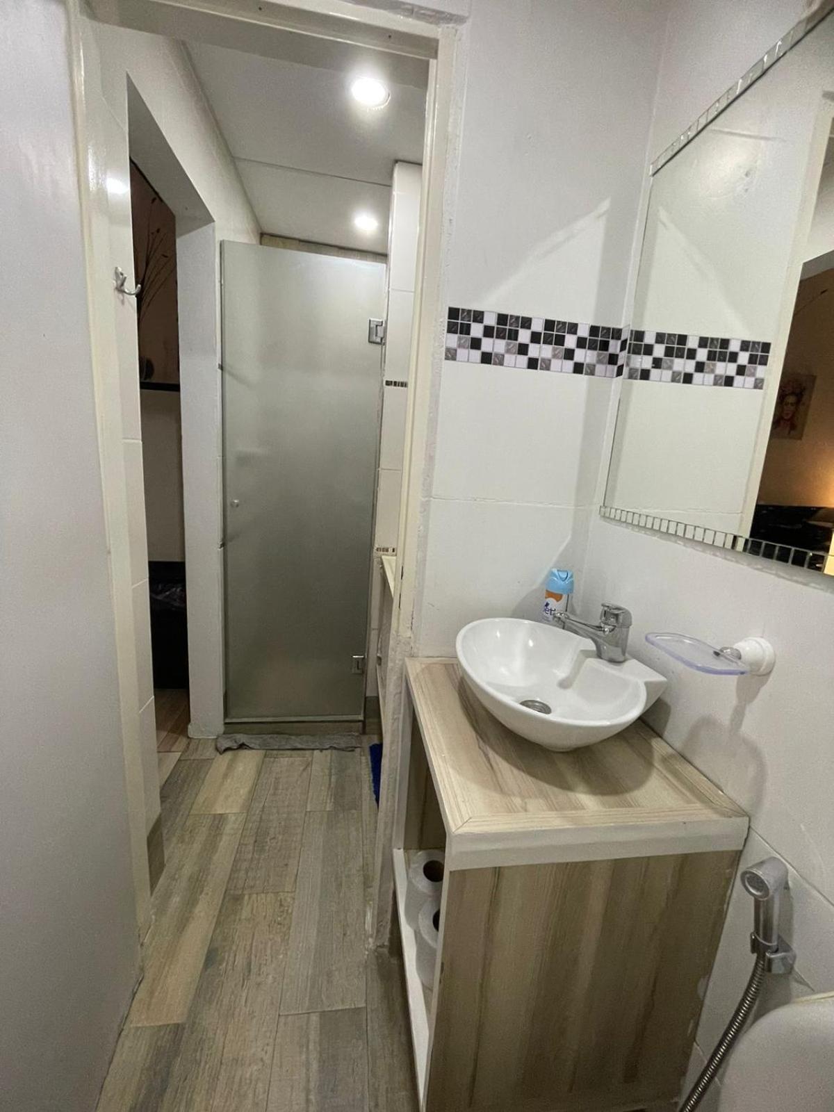 Hospedaje 3 Aeropuerto Ezeiza Pet Friendly Tranfer Gratis Desde Y Hacia El Aeropuerto De Ezeiza A 20 Minutos Appartement Buitenkant foto